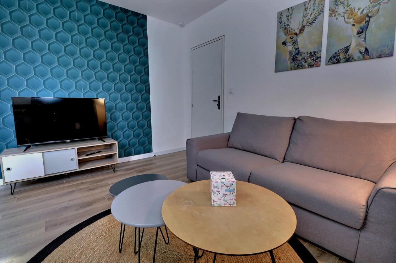 Appartement "Panna" Centre Ville De Vitre Exteriör bild