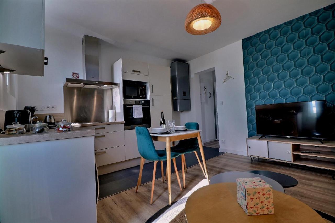 Appartement "Panna" Centre Ville De Vitre Exteriör bild